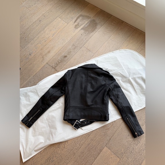 Michael kors authentic leather jacket size XXS - Picture 4 of 5